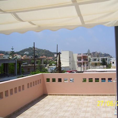 Apelia Residence Agia Marina  Exterior photo